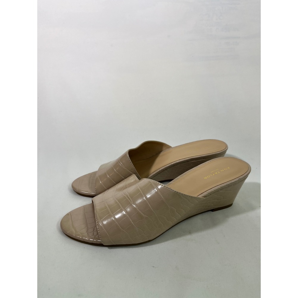Ann Taylor Causal Chic Women Croc Embossed Wedge Mules Slides Shoes Beige Size 9